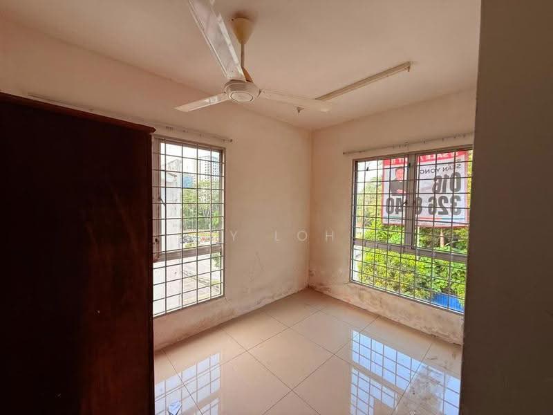 Apartment for Sale at One Sierra Apartment - MY Loh - Interior - PropertyGuru.com.my