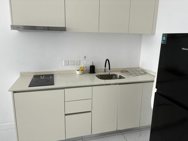 Cubic Botanical untuk Untuk Disewa - RM 2,400 /bulan, Mac 2026 - Kitchen - PropertyGuru.com.my