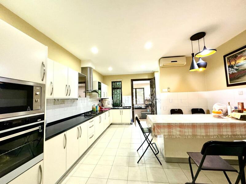 Terraced House for Sale in Alam Impian (Shah Alam) - Mohd Khairul Amadi Mohd Yusoff - Kitchen - PropertyGuru.com.my