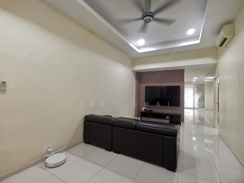 Rumah Teres 1.5 Tingkat untuk Dijual di Taman Shanghai (Jalan Klang Lama (Old Klang Road)) - Debby Chai - Living Room - PropertyGuru.com.my