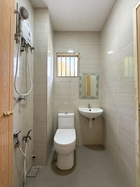 Terraced House for Sale in Bandar Botanic (Klang) - Tony Ngan - Bathroom - PropertyGuru.com.my