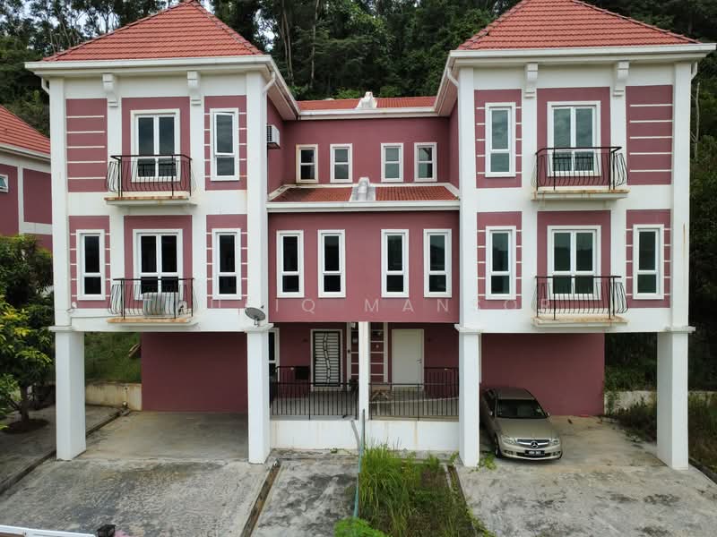 Semi-Detached House for Sale in Bandar Baru Salak Tinggi (Sepang) - Taufiq Mansor - Exterior - PropertyGuru.com.my