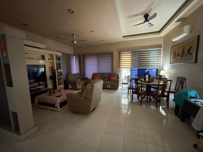 Semi-Detached House for Sale in Laman Residen Kipark Sri Utara (Batu Caves) - Sharoan Sor - Living Room - PropertyGuru.com.my