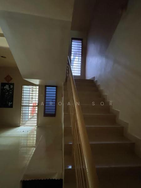 Semi-Detached House for Sale in Laman Residen Kipark Sri Utara (Batu Caves) - Sharoan Sor - Interior - PropertyGuru.com.my
