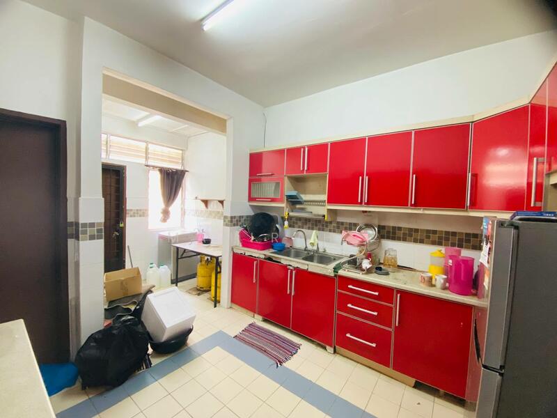 Rumah Teres 2 Tingkat untuk Dijual di Bangi (Selangor) - Mahirah . - Kitchen - PropertyGuru.com.my