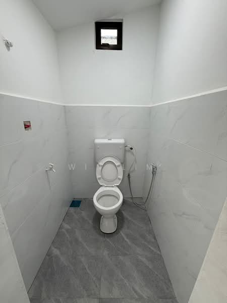 1-storey Terraced House for Sale in Skudai (Johor) - Win Lim - Bathroom - PropertyGuru.com.my