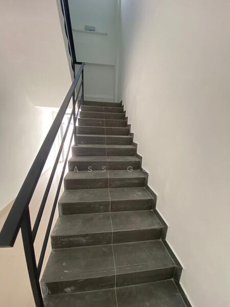 Factory for Rent in Rawang (Selangor) - Jass Goh - Interior - PropertyGuru.com.my
