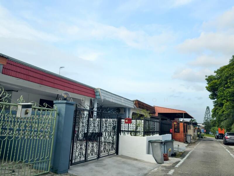 1-storey Terraced House for Sale in Taman Johor (Tampoi) - Pauline Goh - Exterior - PropertyGuru.com.my
