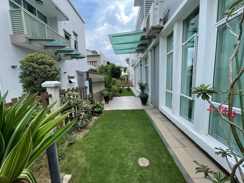 Rumah Berkembar untuk Dijual di Setia Eco Park (Setia Alam) - Roger Phang - Exterior - PropertyGuru.com.my