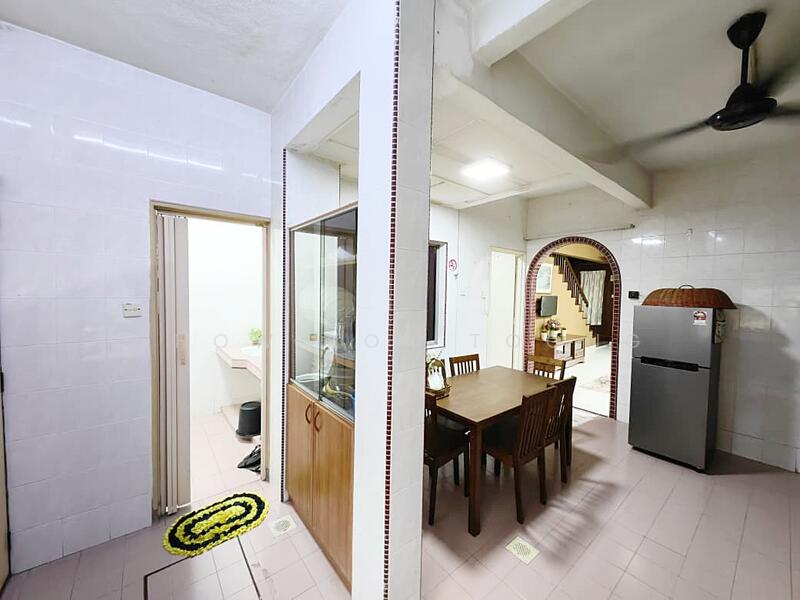 Rumah Teres 2-Tingkat untuk Dijual di Puchong (Selangor) - Chow Kok Toong - Kitchen - PropertyGuru.com.my