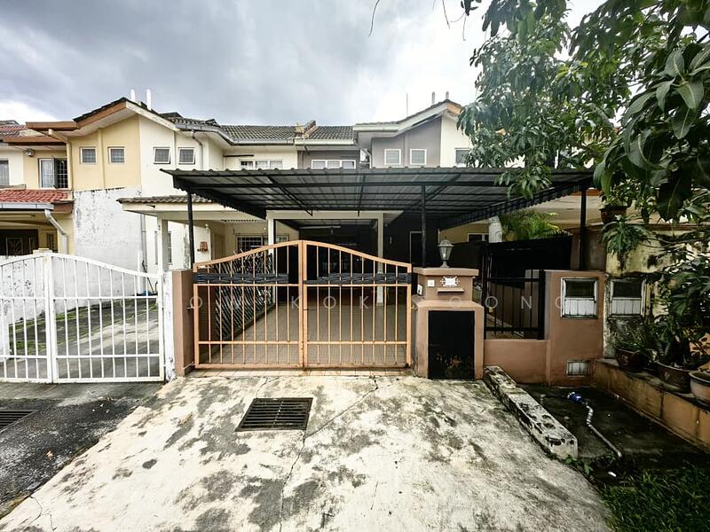 Rumah Teres 2-Tingkat untuk Dijual di Puchong (Selangor) - Chow Kok Toong - Exterior - PropertyGuru.com.my
