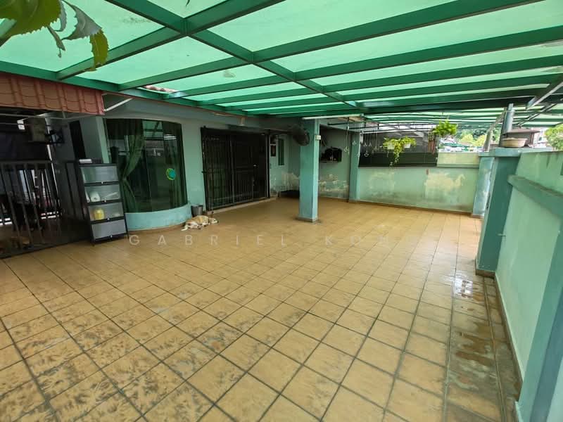 2-storey Terraced House for Sale in BANDAR PUCHONG JAYA (Puchong) - Gabriel Kong - Exterior - PropertyGuru.com.my