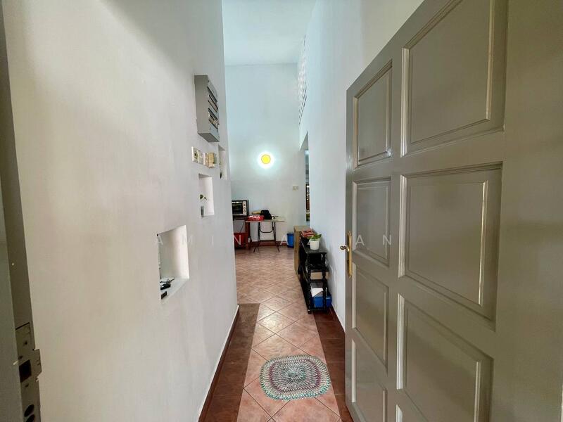 1-storey Terraced House for Sale in Taman Melawati (Ulu Kelang) - Amin Azlan - Entrance - PropertyGuru.com.my