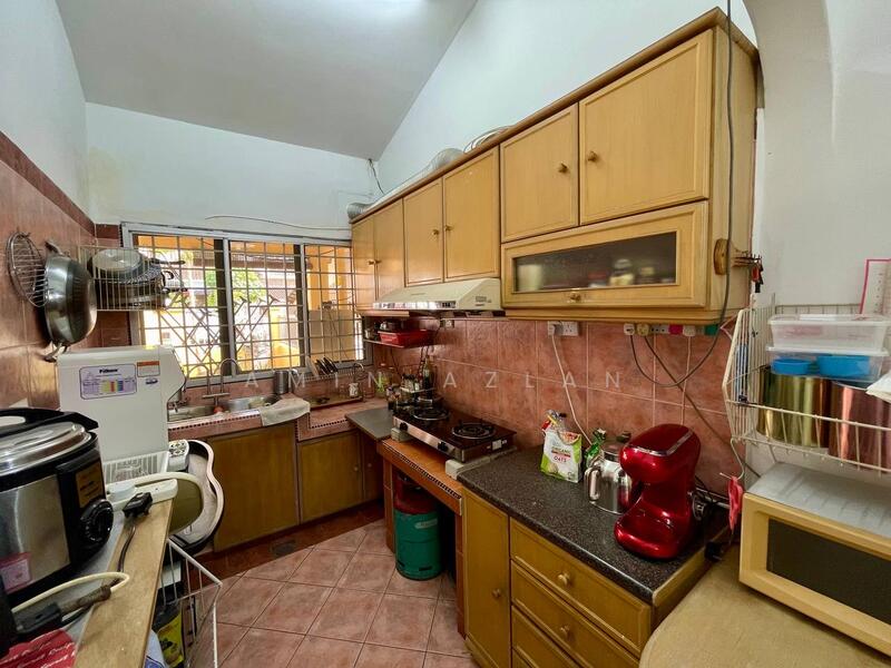 1-storey Terraced House for Sale in Taman Melawati (Ulu Kelang) - Amin Azlan - Kitchen - PropertyGuru.com.my