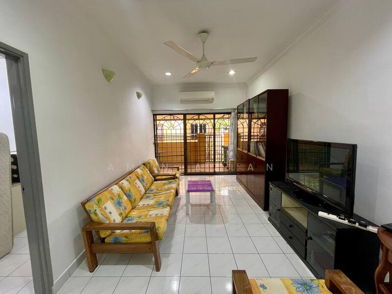 1-storey Terraced House for Sale in Taman Melawati (Ulu Kelang) - Amin Azlan - Living Room - PropertyGuru.com.my