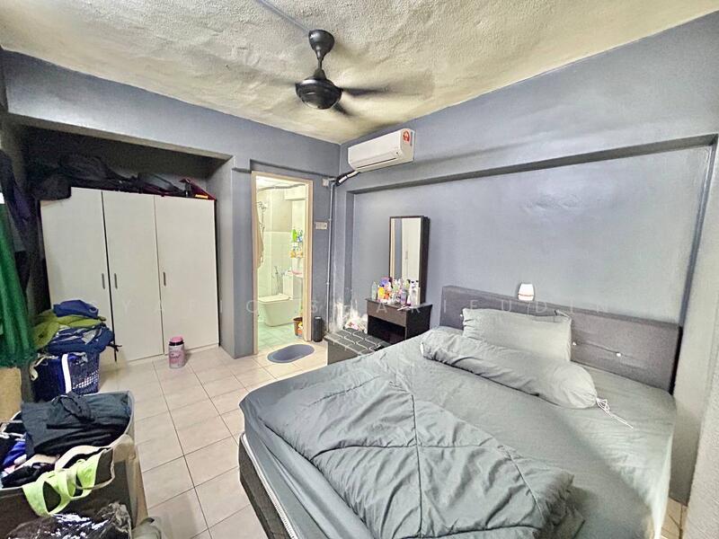 For Sale - Pusat Komersial Seksyen 7