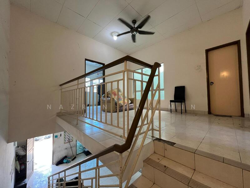 2-storey Terraced House for Sale in Batu Arang (Selangor) - Nazrin Hakimin - PropertyGuru.com.my