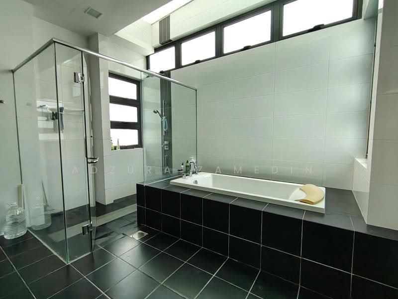 Bungalow House for Sale in Kota Damansara (Selangor) - Adzura Zamedin - PropertyGuru.com.my