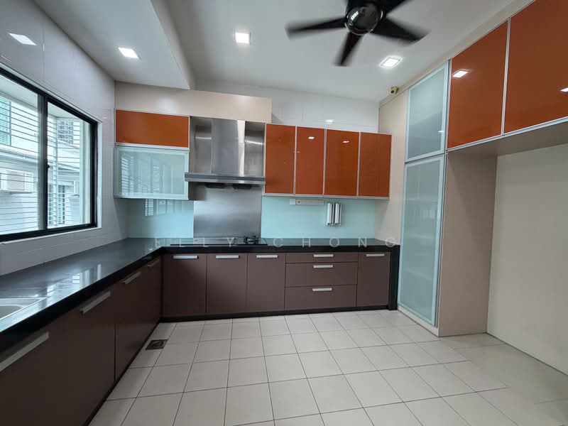 Rumah Teres 3-Tingkat untuk Dijual di Taman Bukit Prima (Cheras) - Elly Chong - PropertyGuru.com.my