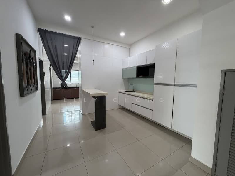 Rumah Teres 3-Tingkat untuk Dijual di Taman Bukit Prima (Cheras) - Elly Chong - PropertyGuru.com.my