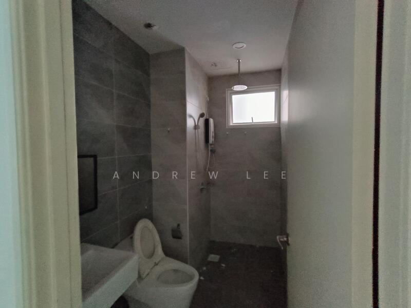 Pinnacle Tower untuk Untuk Dijual - RM 720,000, Mac 2026 - Bathroom - PropertyGuru.com.my