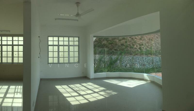 Bungalow for Sale in Tanjung Bungah (Penang) - Vincent Tan - Living Room - PropertyGuru.com.my