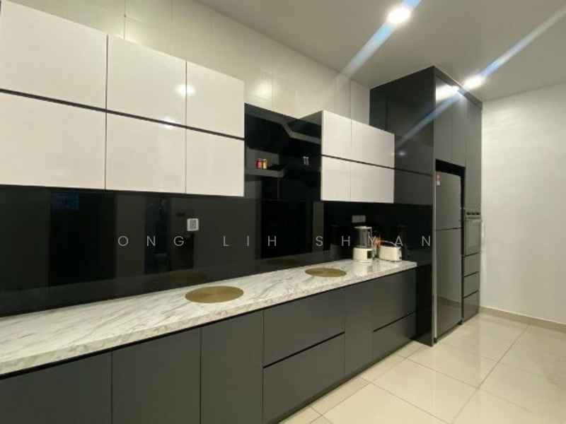 Cluster House for Sale in Horizon Hills (Iskandar Puteri (Nusajaya)) - Ong Lih Shyan - Kitchen - PropertyGuru.com.my