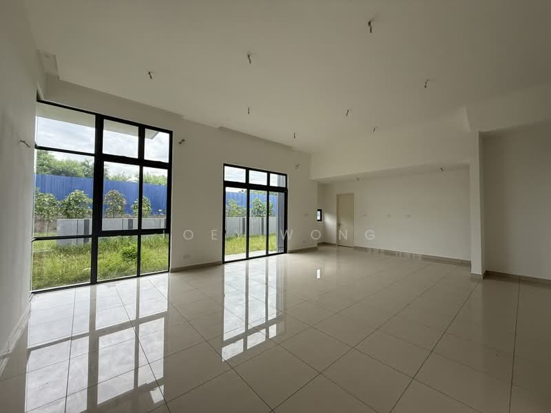 Semi-Detached House for Sale in Kota Kemuning (Shah Alam) - Joey Wong - Living Room - PropertyGuru.com.my