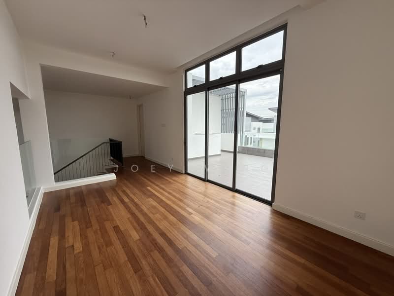 Semi-Detached House for Sale in Kota Kemuning (Shah Alam) - Joey Wong - Living Room - PropertyGuru.com.my