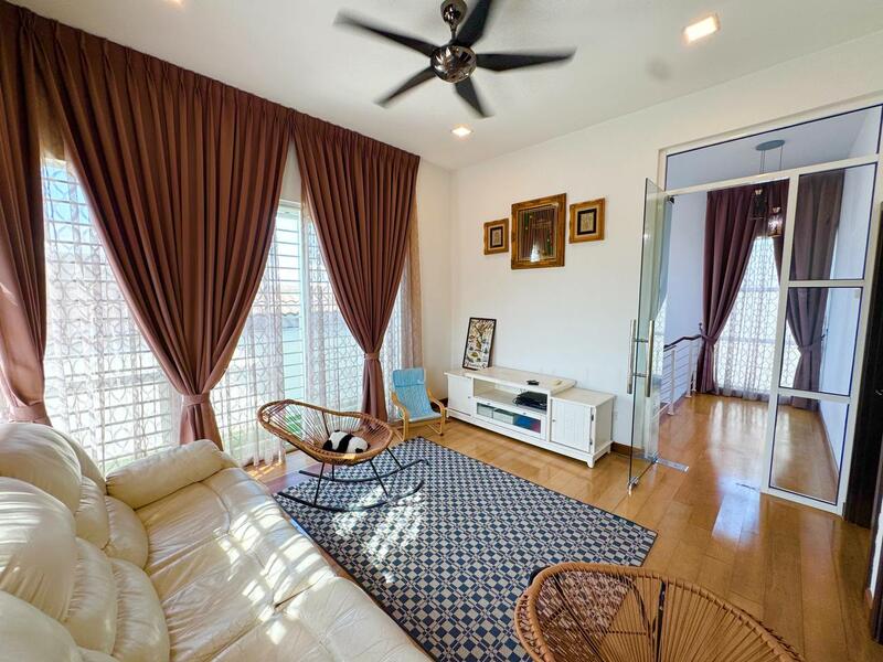 Bungalow for Sale in Shah Alam (Selangor) - Zaty Jasmin - Living Room - PropertyGuru.com.my