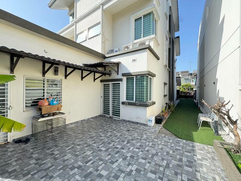 Bungalow for Sale in Shah Alam (Selangor) - Zaty Jasmin - Exterior - PropertyGuru.com.my