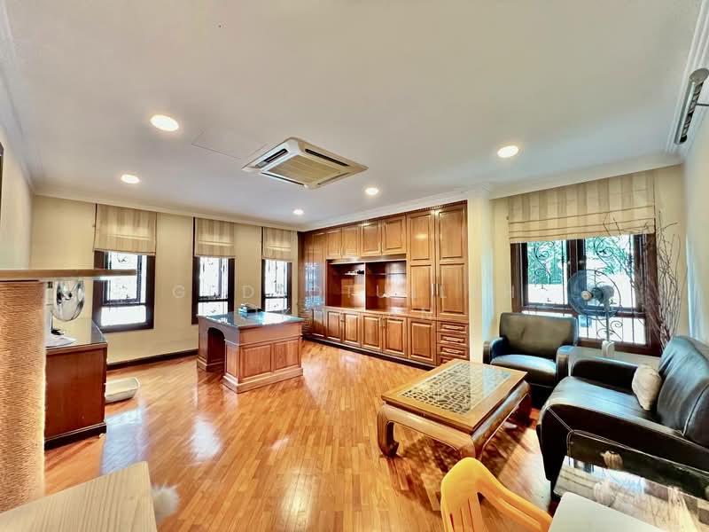 Bungalow for Sale in Kuala Lumpur (Kuala Lumpur) - Gudrotullah Ikhwan - Study - PropertyGuru.com.my