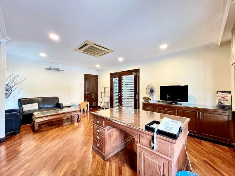 Bungalow for Sale in Kuala Lumpur (Kuala Lumpur) - Gudrotullah Ikhwan - Living Room - PropertyGuru.com.my