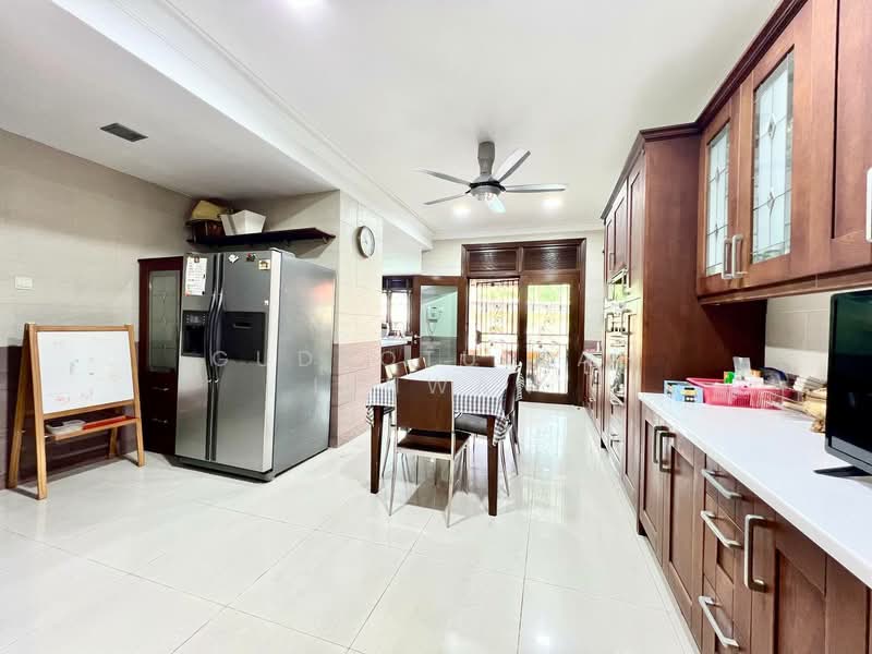 Bungalow for Sale in Kuala Lumpur (Kuala Lumpur) - Gudrotullah Ikhwan - Kitchen - PropertyGuru.com.my