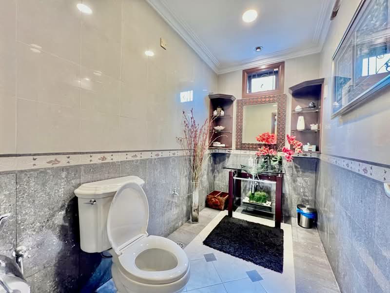 Bungalow for Sale in Kuala Lumpur (Kuala Lumpur) - Gudrotullah Ikhwan - Bathroom - PropertyGuru.com.my