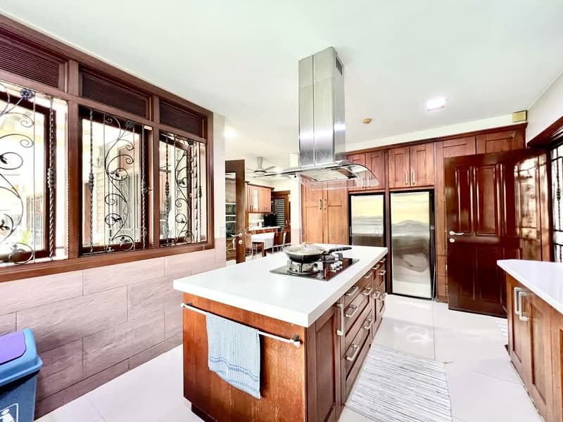 Bungalow for Sale in Kuala Lumpur (Kuala Lumpur) - Gudrotullah Ikhwan - Kitchen - PropertyGuru.com.my