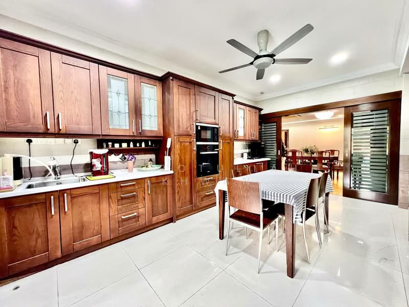 Bungalow for Sale in Kuala Lumpur (Kuala Lumpur) - Gudrotullah Ikhwan - Kitchen - PropertyGuru.com.my