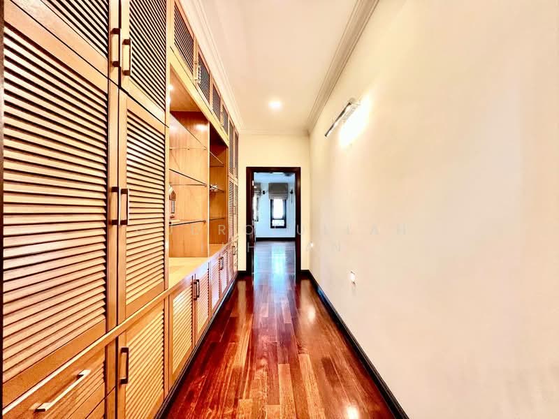 Bungalow for Sale in Kuala Lumpur (Kuala Lumpur) - Gudrotullah Ikhwan - Corridor - PropertyGuru.com.my