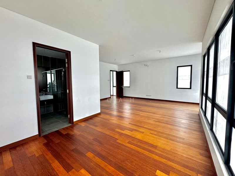 Rumah Banglo untuk Dijual di Subang Bestari (Shah Alam) - Afiqah . - Living Room - PropertyGuru.com.my