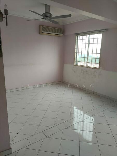Apartment for Sale at Pangsapuri Vista Serdang - Jamie Leong - Interior - PropertyGuru.com.my