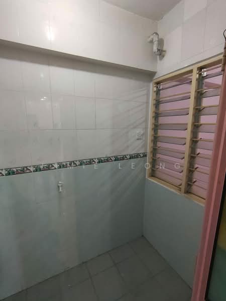 Apartment for Sale at Pangsapuri Vista Serdang - Jamie Leong - PropertyGuru.com.my