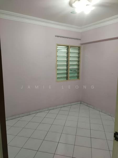 Apartment for Sale at Pangsapuri Vista Serdang - Jamie Leong - PropertyGuru.com.my
