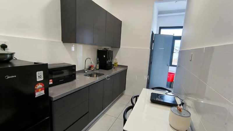 Pangsapuri untuk Disewa di D7 (D'Seven Lagoon Perdana) - Eric Lim - Kitchen - PropertyGuru.com.my
