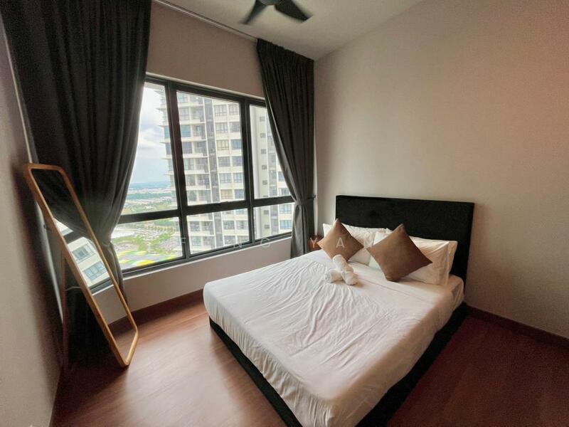 Service Residence for Rent at SUNSURIA FORUM SERVICED APARTMENT - Fong Yan - Bedroom - PropertyGuru.com.my