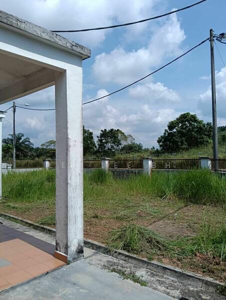 2-storey Terraced House for Sale in Taman Scientex Senai (Senai) - Leo Lee BH - Exterior - PropertyGuru.com.my