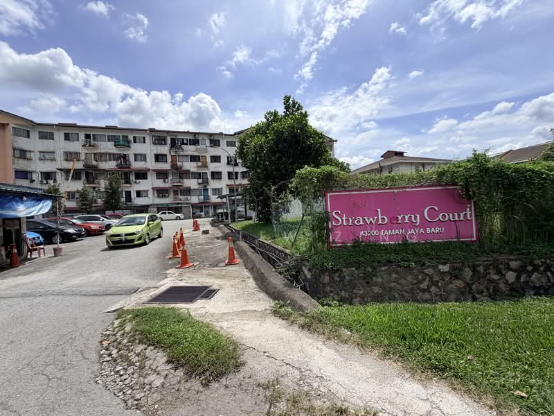Apartment for Sale at Strawberry Court Apartment - Tey Siew Zing - PropertyGuru.com.my