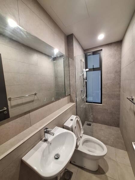 Service Residence for Sale at Atwater : Service Residences - Jay Ng - Bathroom - PropertyGuru.com.my