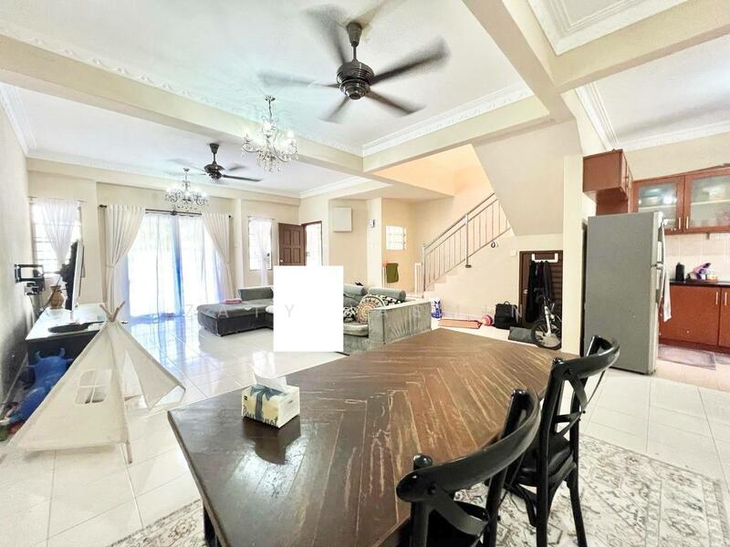 Taman Kajang Perdana untuk Untuk Dijual - RM 497,000, Mac 2026 - Living Room - PropertyGuru.com.my
