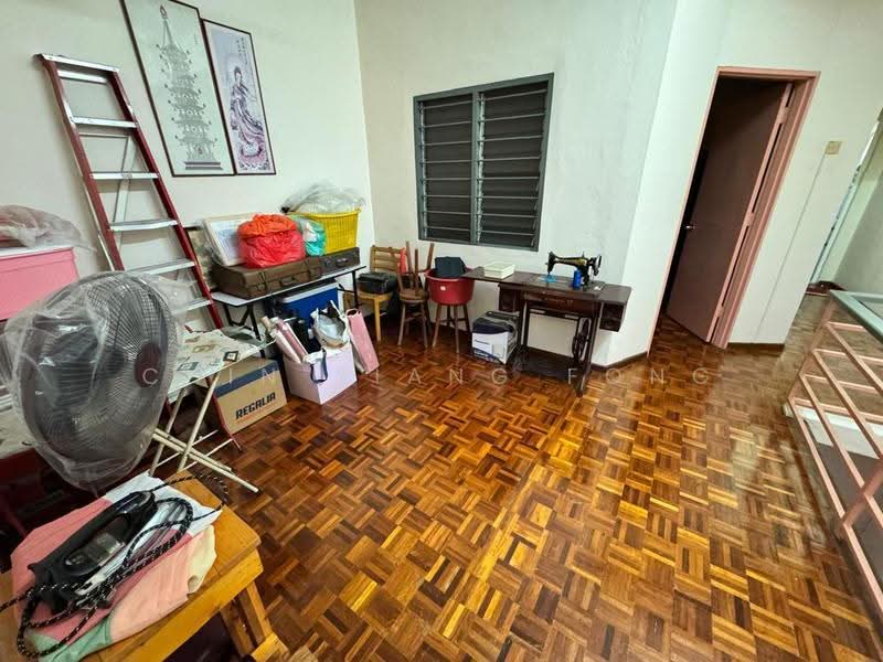 2-storey Terraced House for Sale in Taman Datuk Thamby Chik Karim (Batu Berendam) - Chin Siang Fong - Interior - PropertyGuru.com.my