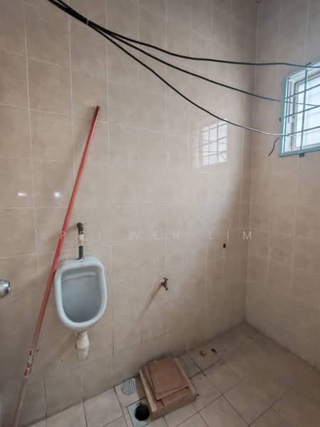 Kedai untuk Disewa di Bandar Bukit Tinggi (Klang) - Alexis Lim - Bathroom - PropertyGuru.com.my